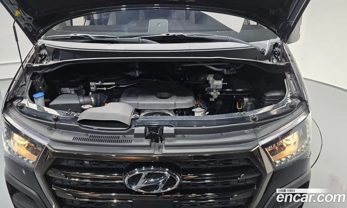 Hyundai Solati 2021 2.5 автомат (гидро), фото 6