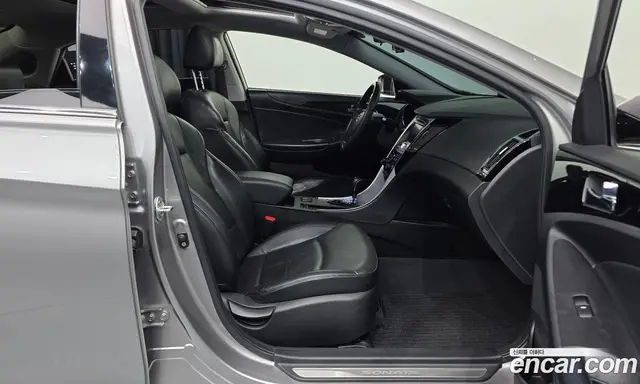 Hyundai Sonata 2010 2.0 автомат (гидро), миниатюра 11