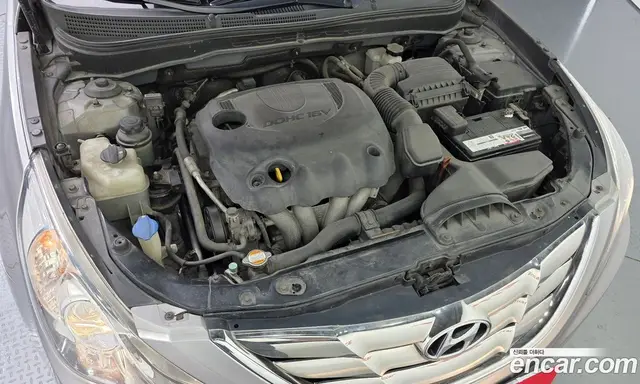 Hyundai Sonata 2010 2.0 автомат (гидро), миниатюра 6