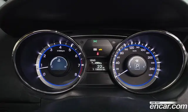 Hyundai Sonata 2010 2.0 автомат (гидро), миниатюра 8