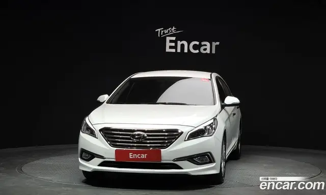 Hyundai Sonata 2015 2.0 автомат (гидро), миниатюра 3