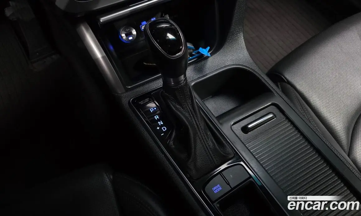 Hyundai Sonata 2015 2.0 автомат (гидро), фото 9