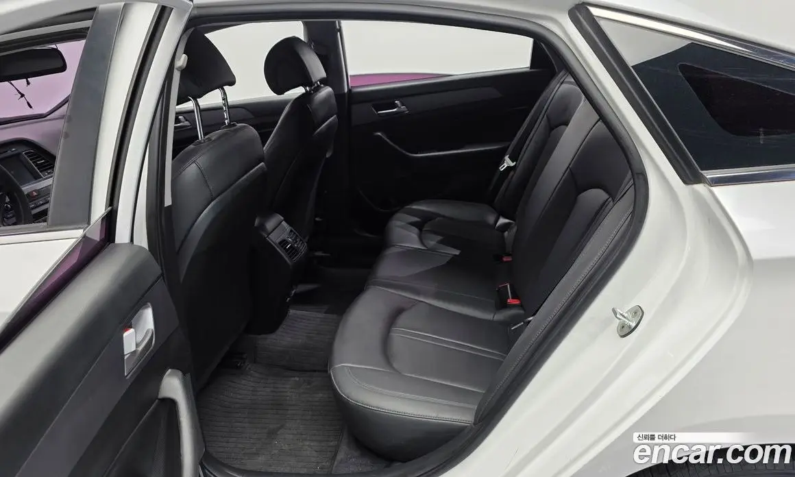 Hyundai Sonata 2016 1.7 автомат (гидро), фото 16