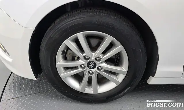 Hyundai Sonata 2016 1.7 автомат (гидро), миниатюра 5