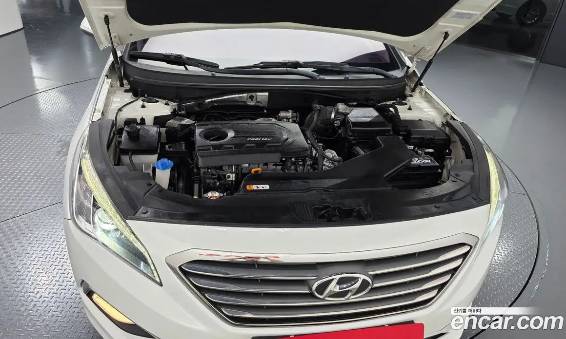 Hyundai Sonata 2016 1.7 автомат (гидро), фото 6