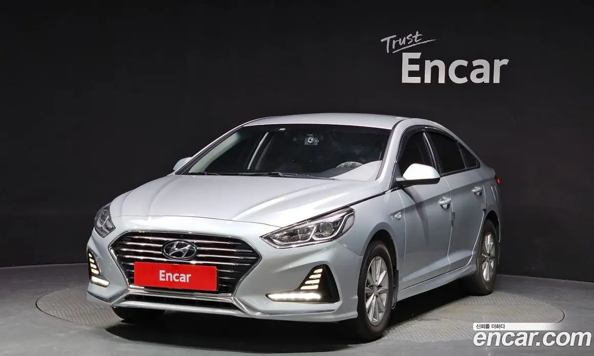 Hyundai Sonata 2017 2.0 автомат (гидро), фото 1 Hyundai Sonata 2017 2.0 автомат (гидро), фото 1