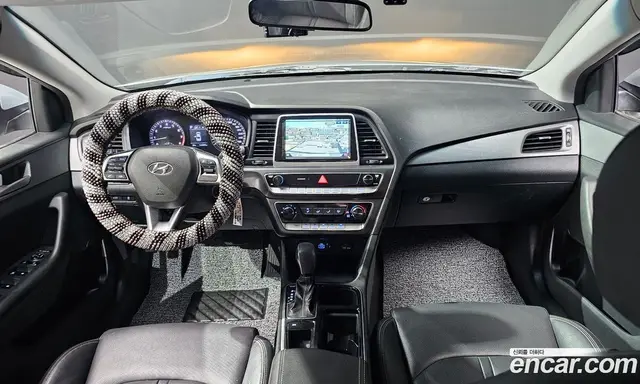 Hyundai Sonata 2017 2.0 автомат (гидро), миниатюра 7 Hyundai Sonata 2017 2.0 автомат (гидро), миниатюра 7
