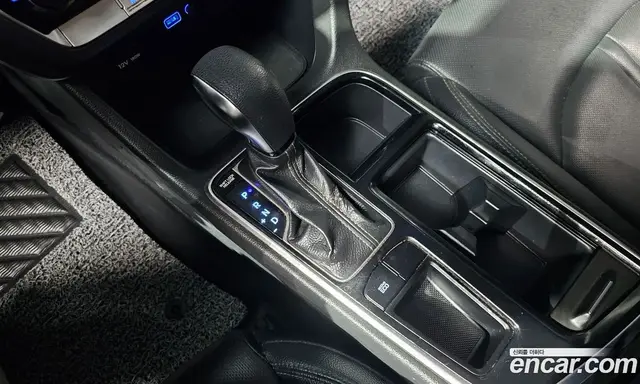 Hyundai Sonata 2017 2.0 автомат (гидро), миниатюра 9 Hyundai Sonata 2017 2.0 автомат (гидро), миниатюра 9