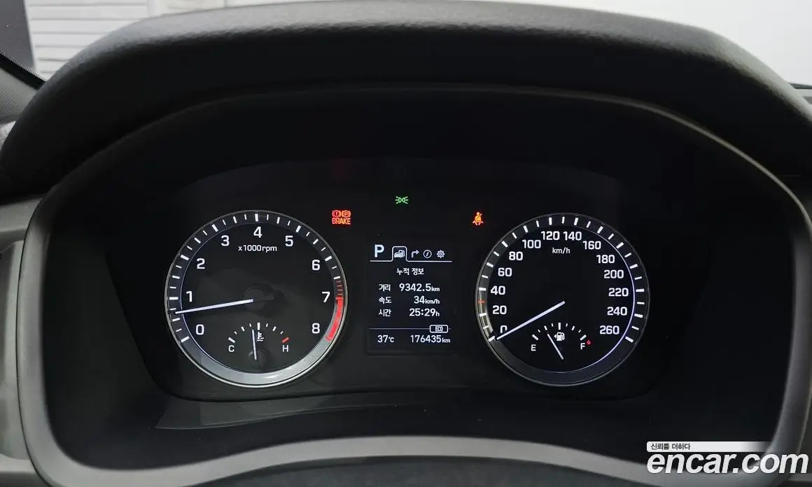 Hyundai Sonata 2017 2.0 автомат (гидро), фото 11