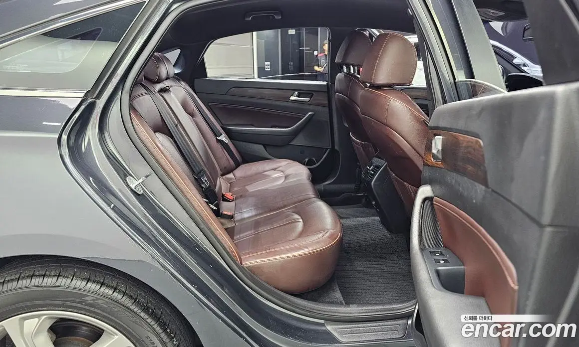 Hyundai Sonata 2017 2.0 автомат (гидро), фото 18
