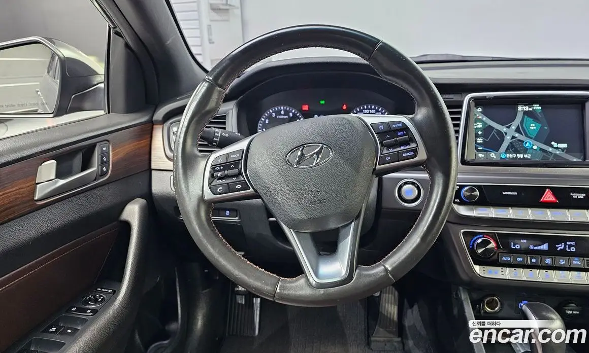 Hyundai Sonata 2017 2.0 автомат (гидро), фото 19
