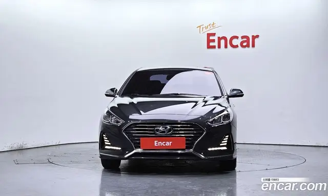 Hyundai Sonata 2017 2.0 автомат (гидро), миниатюра 3