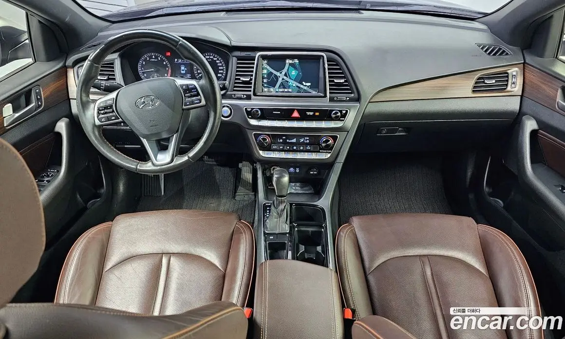 Hyundai Sonata 2017 2.0 автомат (гидро), фото 10