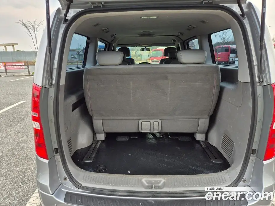 Hyundai Starex 2013 2.5 автомат (гидро), фото 14 Hyundai Starex 2013 2.5 автомат (гидро), фото 14