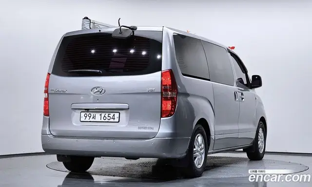 Hyundai Starex 2016 2.5 автомат (гидро), миниатюра 2
