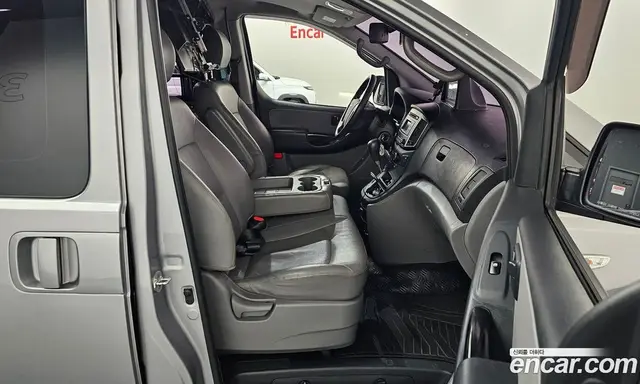 Hyundai Starex 2016 2.5 автомат (гидро), миниатюра 11