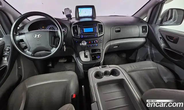 Hyundai Starex 2016 2.5 автомат (гидро), миниатюра 7