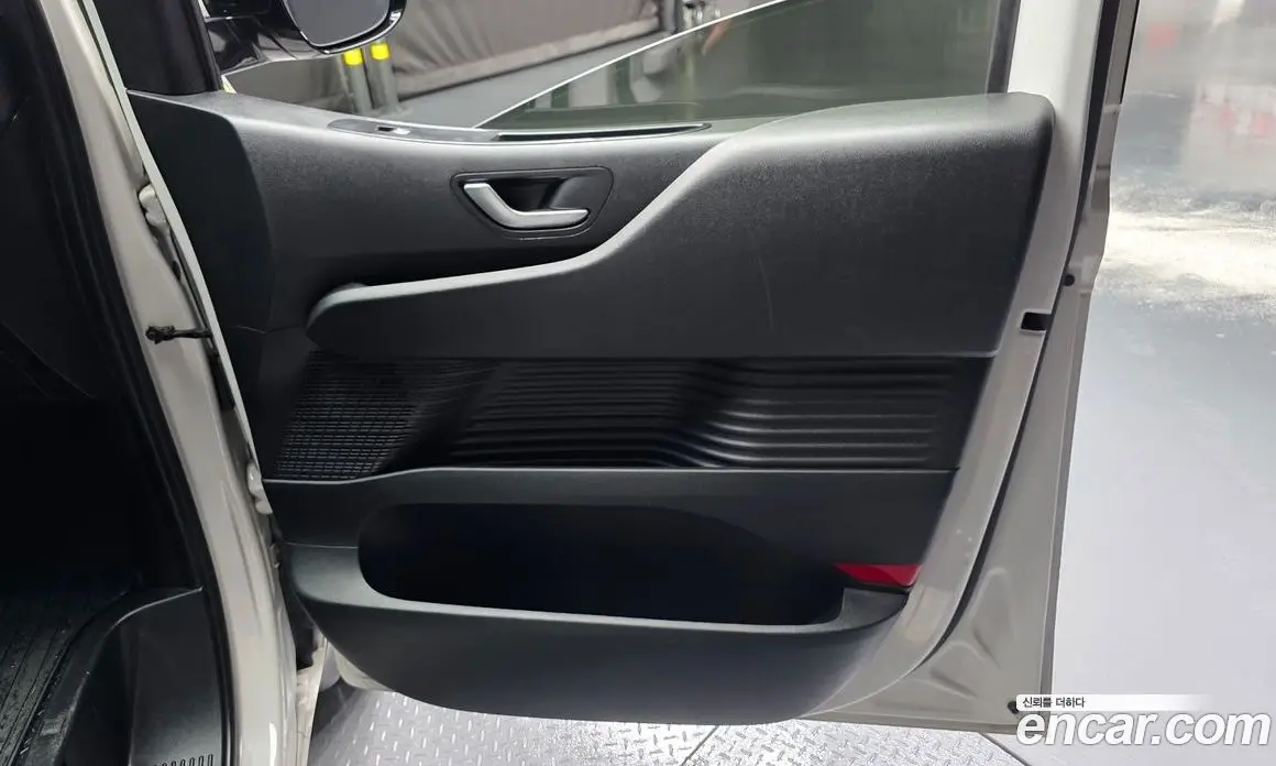 Hyundai Staria 2021 2.2 автомат (гидро), фото 15 Hyundai Staria 2021 2.2 автомат (гидро), фото 15
