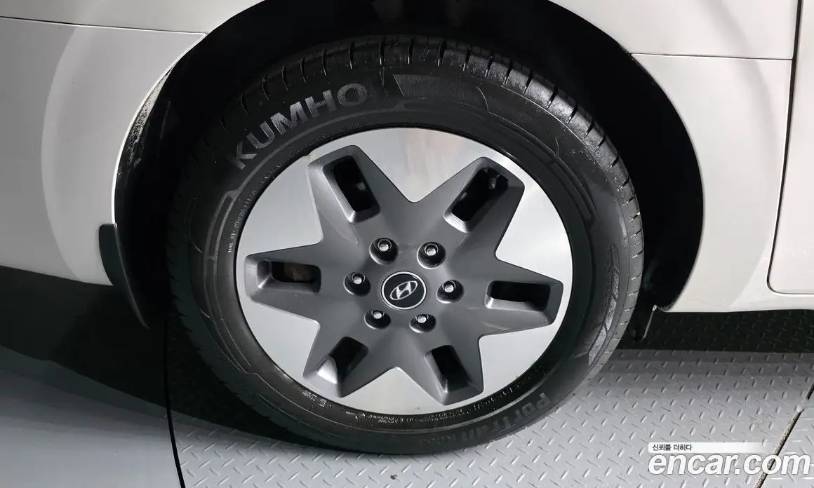 Hyundai Staria 2021 2.2 автомат (гидро), фото 5 Hyundai Staria 2021 2.2 автомат (гидро), фото 5