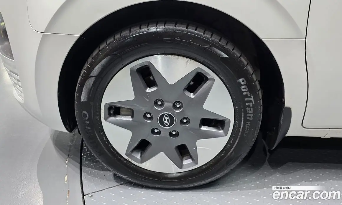 Hyundai Staria 2021 2.2 автомат (гидро), фото 7 Hyundai Staria 2021 2.2 автомат (гидро), фото 7