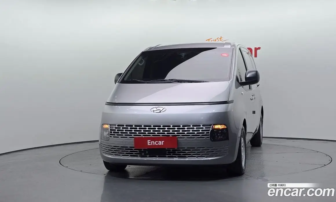 Hyundai Staria 2021 2.2 автомат (гидро), фото 3 Hyundai Staria 2021 2.2 автомат (гидро), фото 3