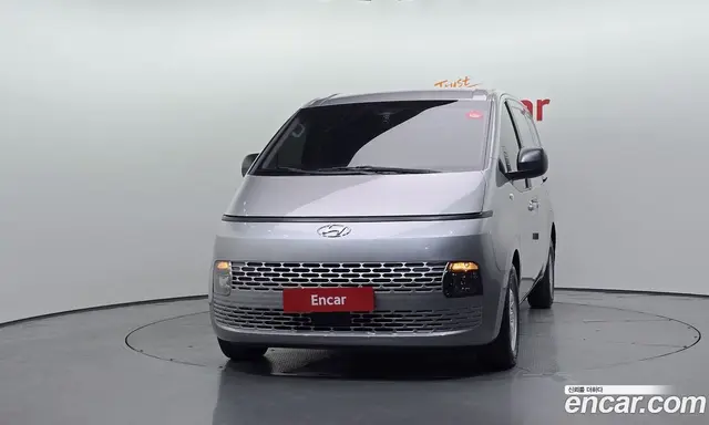 Hyundai Staria 2021 2.2 автомат (гидро), миниатюра 3 Hyundai Staria 2021 2.2 автомат (гидро), миниатюра 3