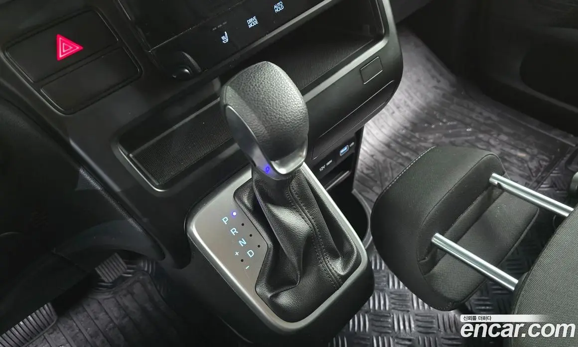 Hyundai Staria 2021 2.2 автомат (гидро), фото 9 Hyundai Staria 2021 2.2 автомат (гидро), фото 9