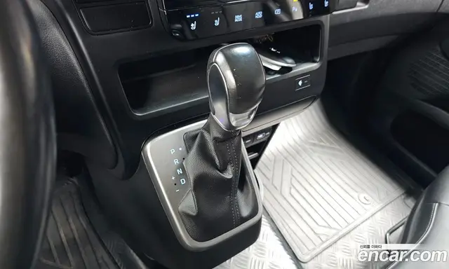 Hyundai Staria 2021 2.2 автомат (гидро), миниатюра 12