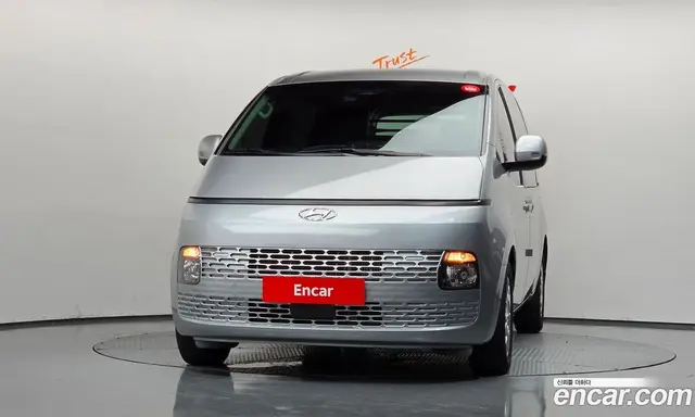 Hyundai Staria 2023 2.2 автомат (гидро), миниатюра 3 Hyundai Staria 2023 2.2 автомат (гидро), миниатюра 3