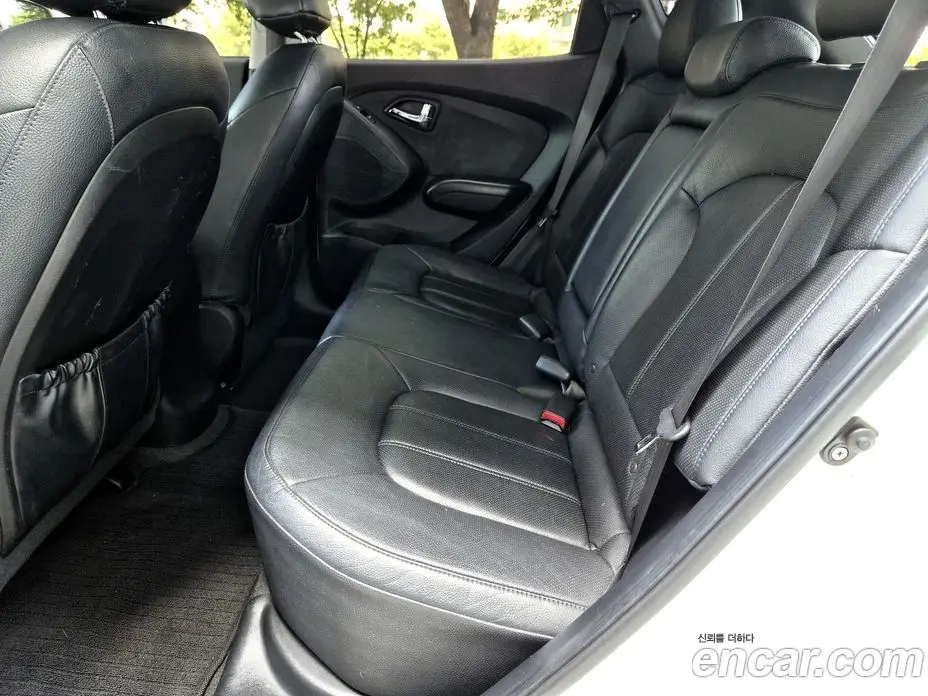 Hyundai Tucson 2012 2.0 автомат (гидро), фото 11