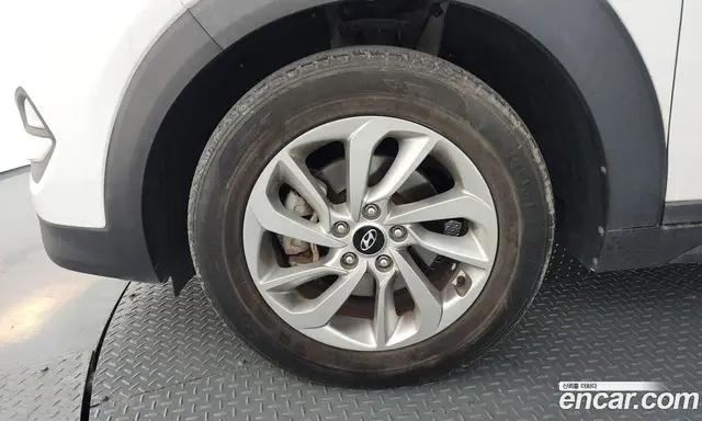 Hyundai Tucson 2015 1.7 автомат (гидро), миниатюра 5
