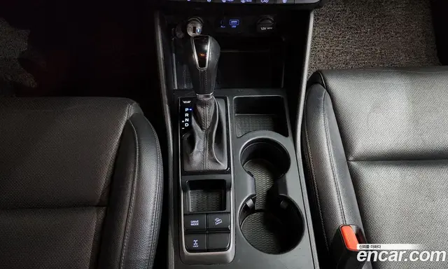 Hyundai Tucson 2015 2.0 автомат (гидро), миниатюра 12