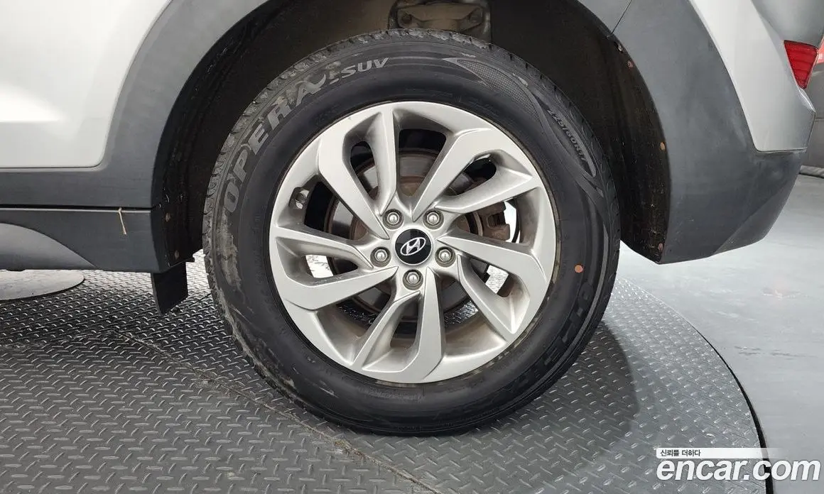 Hyundai Tucson 2015 2.0 автомат (гидро), фото 7