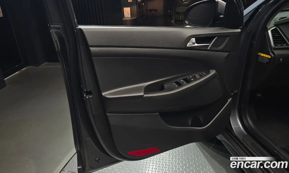 Hyundai Tucson 2016 2.0 автомат (гидро), фото 14