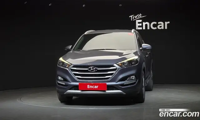 Hyundai Tucson 2016 2.0 автомат (гидро), миниатюра 3