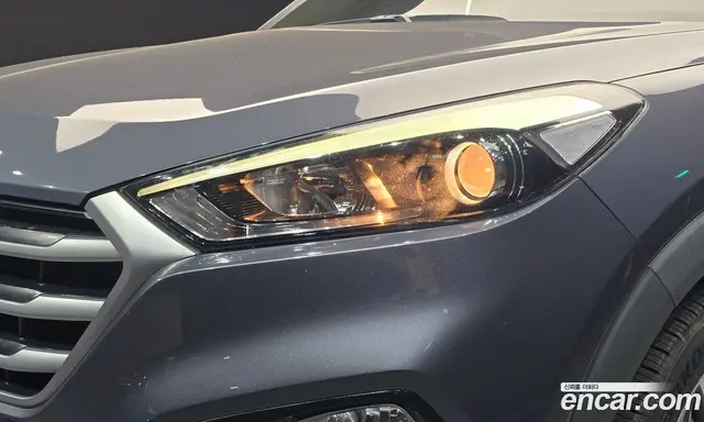 Hyundai Tucson 2016 2.0 автомат (гидро), миниатюра 8