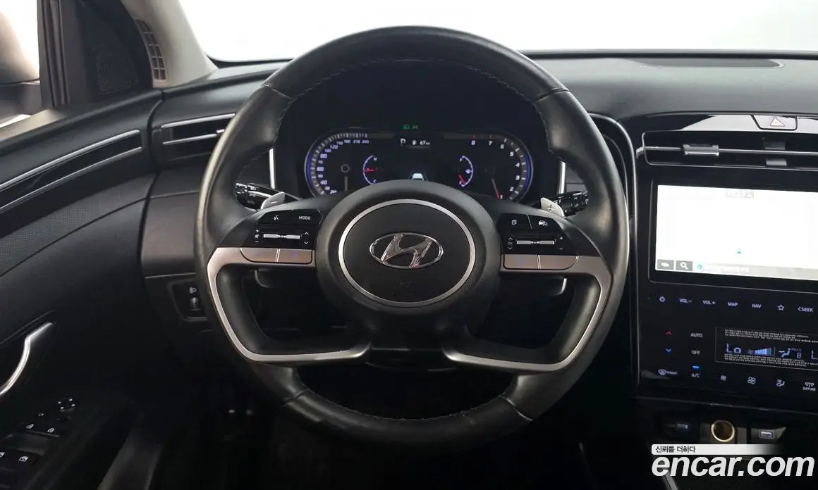 Hyundai Tucson 2022 1.6 автомат (гидро), фото 13