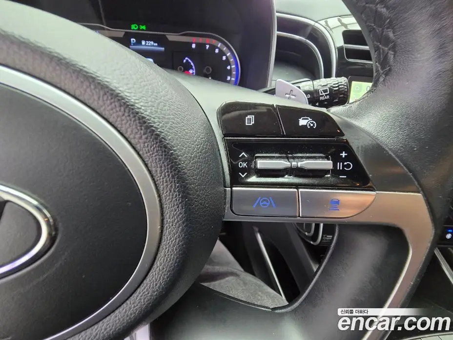 Hyundai Tucson 2022 1.6 автомат (гидро), фото 12