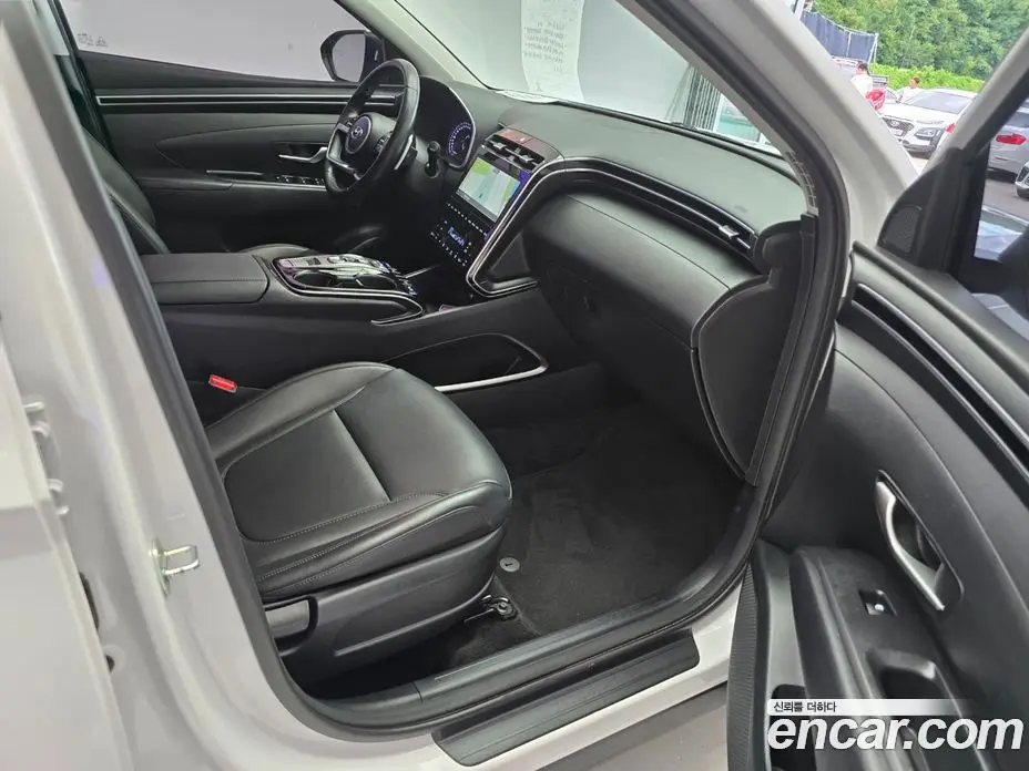 Hyundai Tucson 2022 1.6 автомат (гидро), фото 18