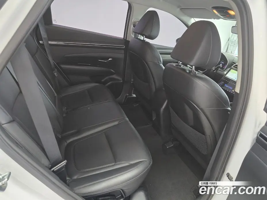 Hyundai Tucson 2022 1.6 автомат (гидро), фото 19