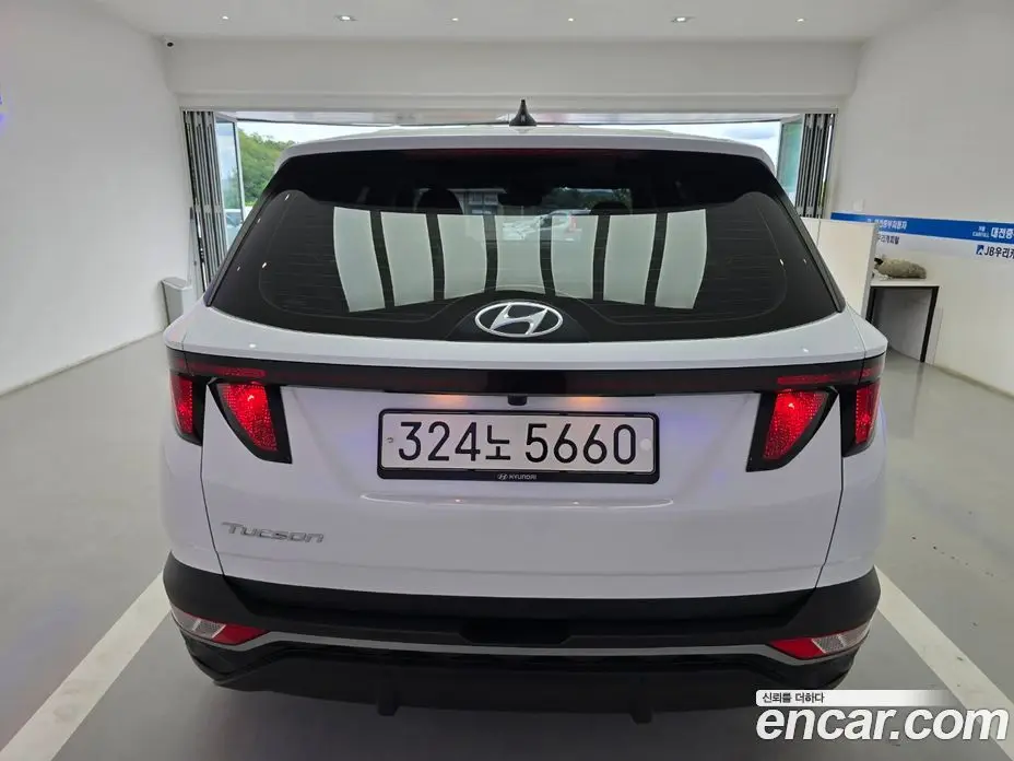 Hyundai Tucson 2022 1.6 автомат (гидро), фото 4
