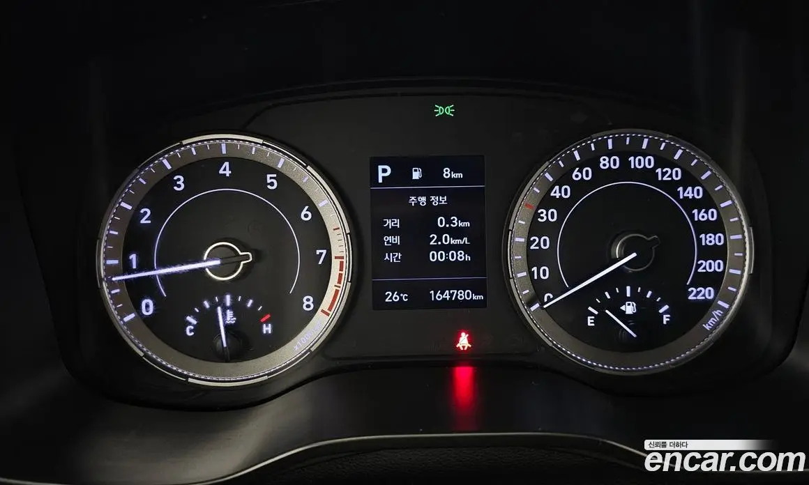 Hyundai Venue 2019 1.6 автомат (гидро), фото 8