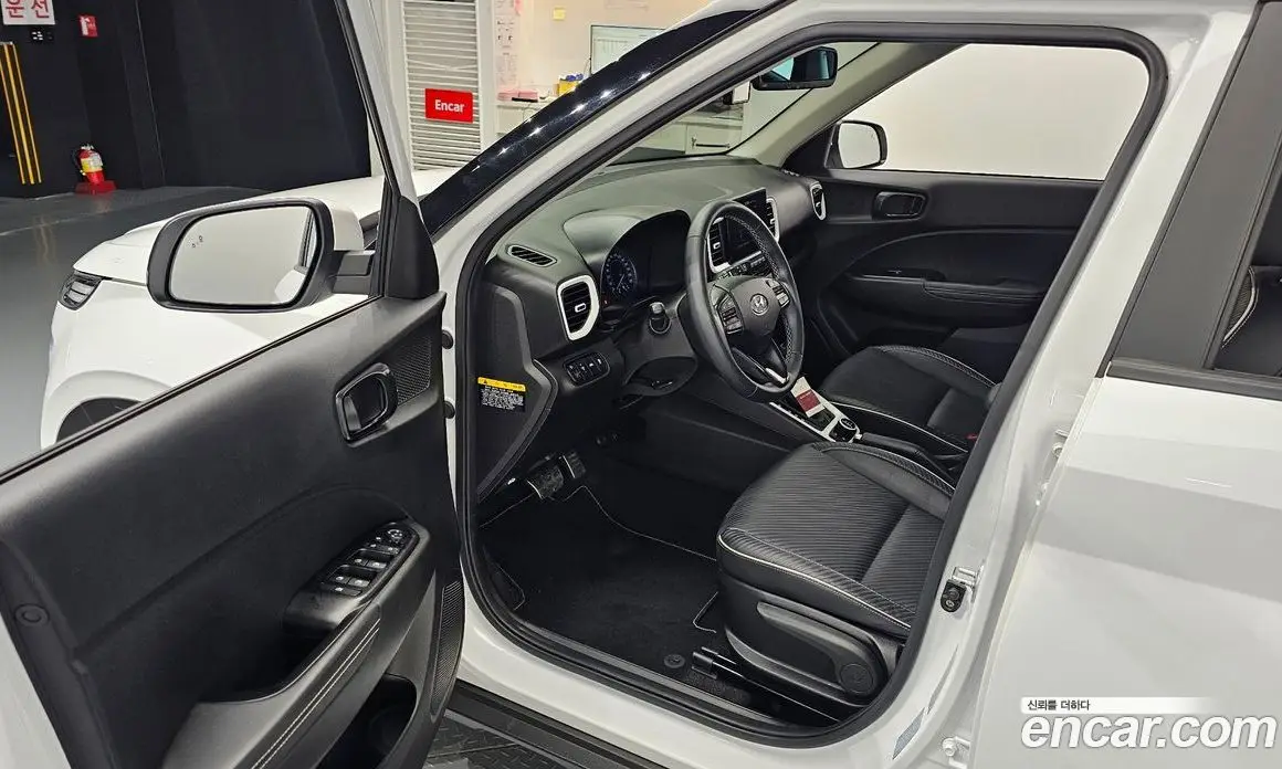 Hyundai Venue 2019 1.6 автомат (гидро), фото 10