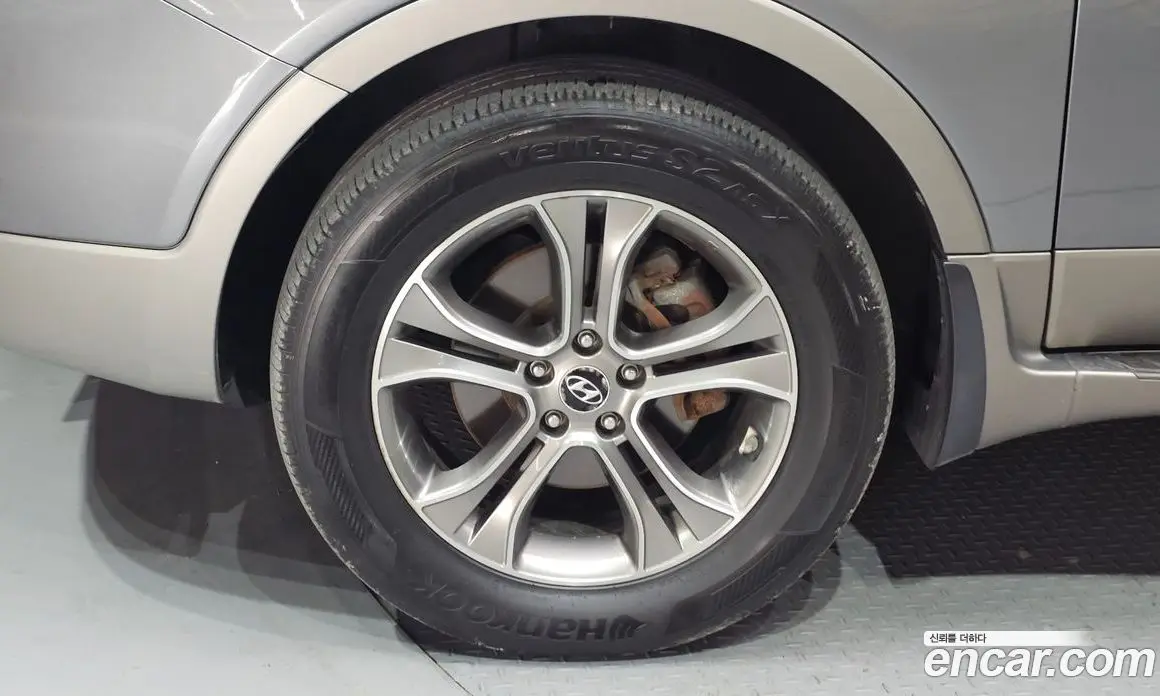 Hyundai Veracruz 2013 3.0 автомат (гидро), фото 5 Hyundai Veracruz 2013 3.0 автомат (гидро), фото 5