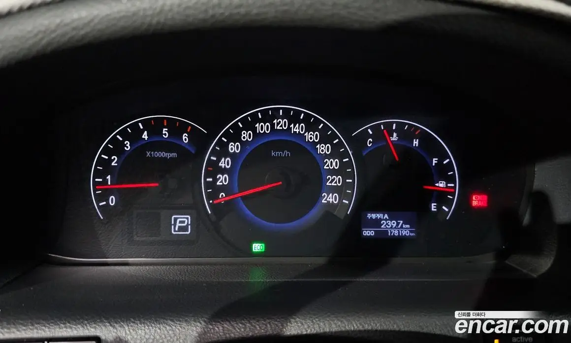 Hyundai Veracruz 2013 3.0 автомат (гидро), фото 8 Hyundai Veracruz 2013 3.0 автомат (гидро), фото 8