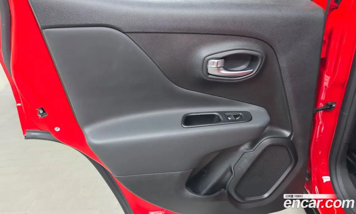 Jeep Renegade 2021 2.4 автомат (гидро), фото 15