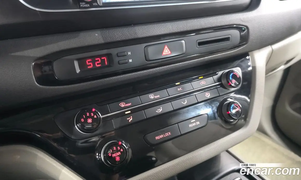 Kia Carnival 2014 2.2 автомат (гидро), фото 16