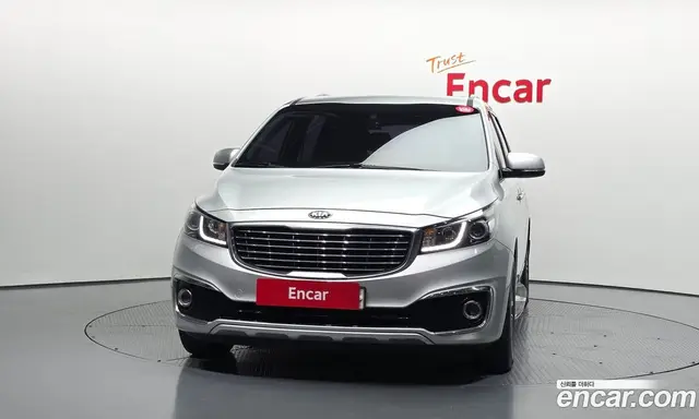 Kia Carnival 2014 2.2 автомат (гидро), миниатюра 3