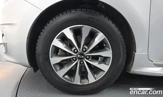 Kia Carnival 2014 2.2 автомат (гидро), миниатюра 5