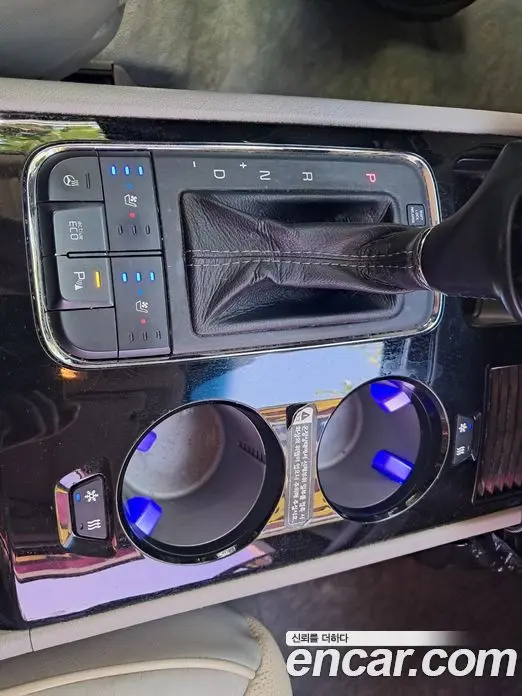 Kia Carnival 2016 2.2 автомат (гидро), фото 12